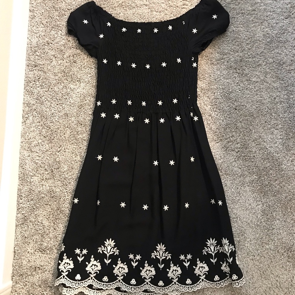 Black and white dress